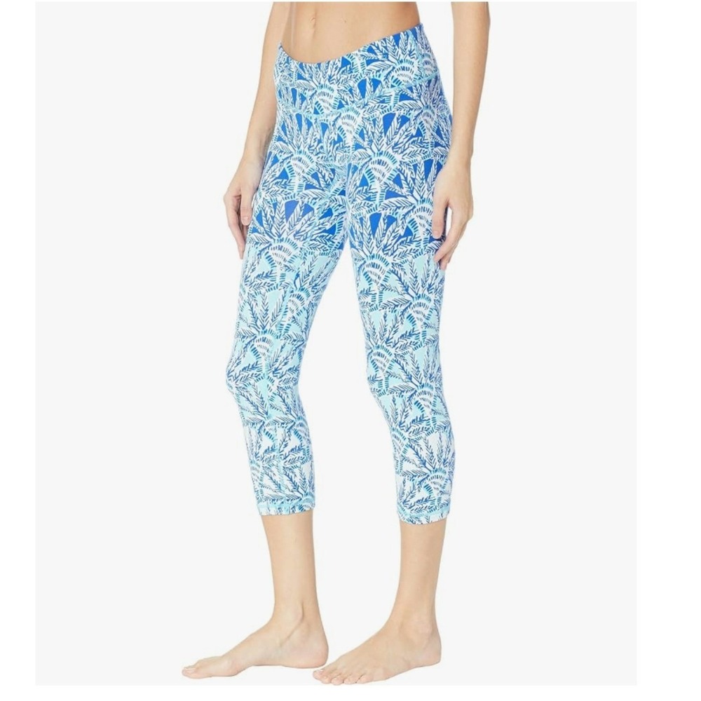 Lilly Pulitzer Luxletic Leggings Womens Medium UPF 50+ Blue Tropical Palm Crop - Picture 2 of 10